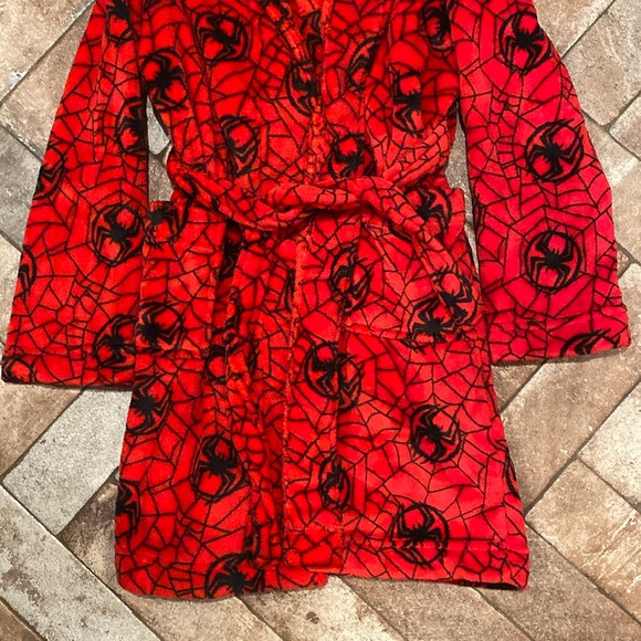 Spider-Man Robe - Picture 4 of 7